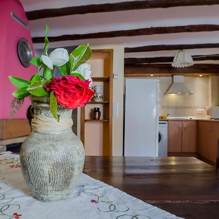 Casa El Cuatro * Бесейте